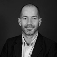 Mathieu Velluet — Agent immobilier Paris 18ème
